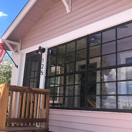 Downtown Williams, Walk Everywhere, Remodeled Exterior photo
