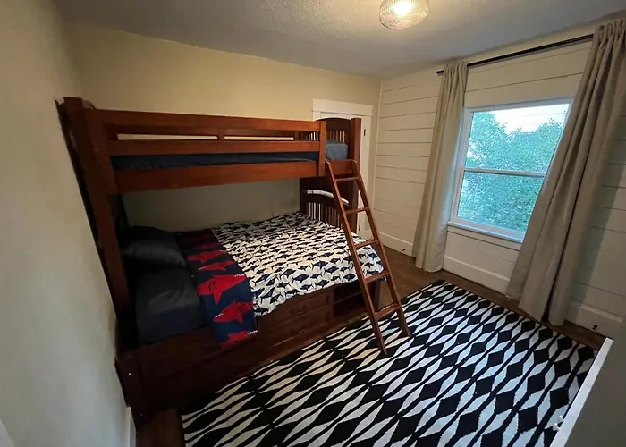 Downtown Williams, Walk Everywhere, Remodeled